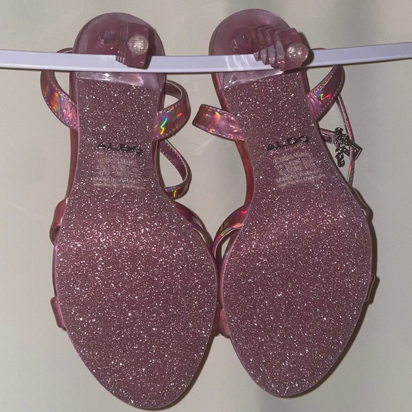 Aldo Barbie Pink Heels - Picture 2 of 10